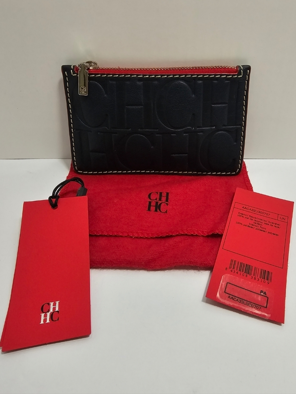 Carolina Herrera Andy Navy CHCH Embossed Leather Key Pouch Quiet Luxury Like New